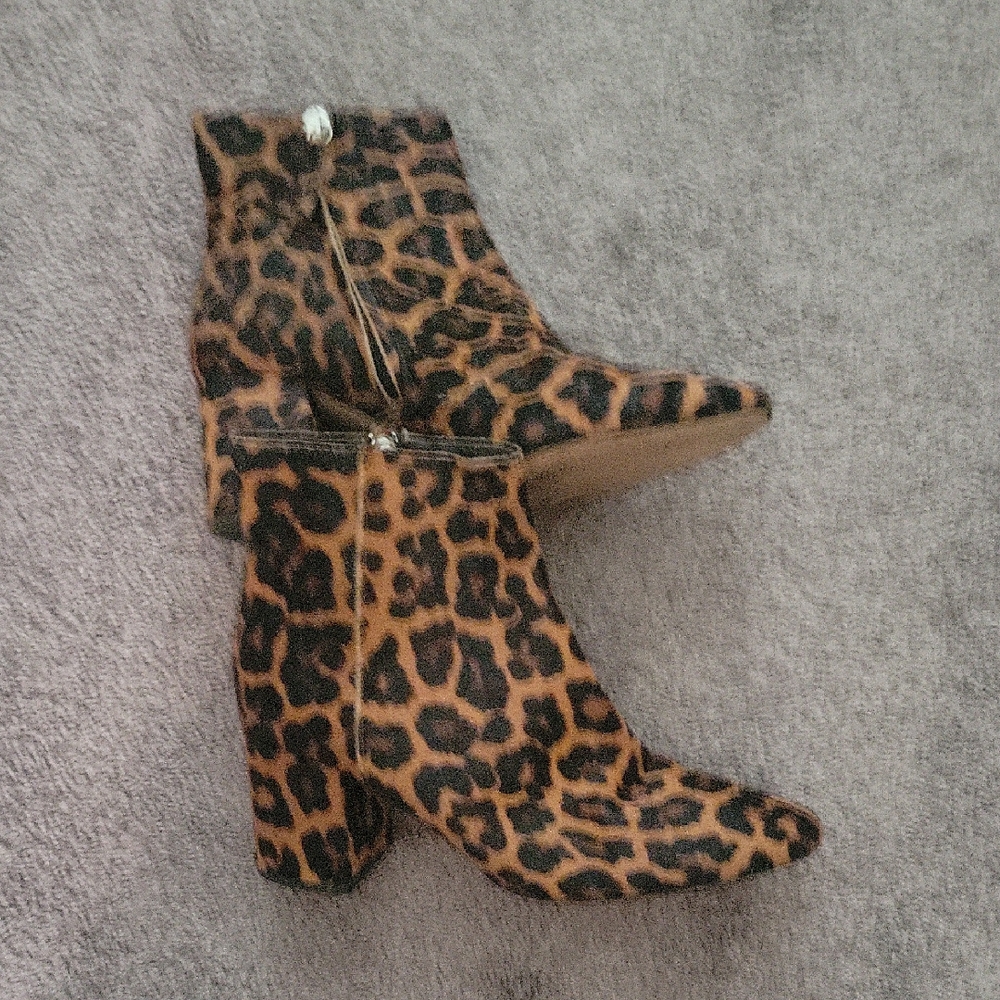 ZARA leopard Print Ankle Boots